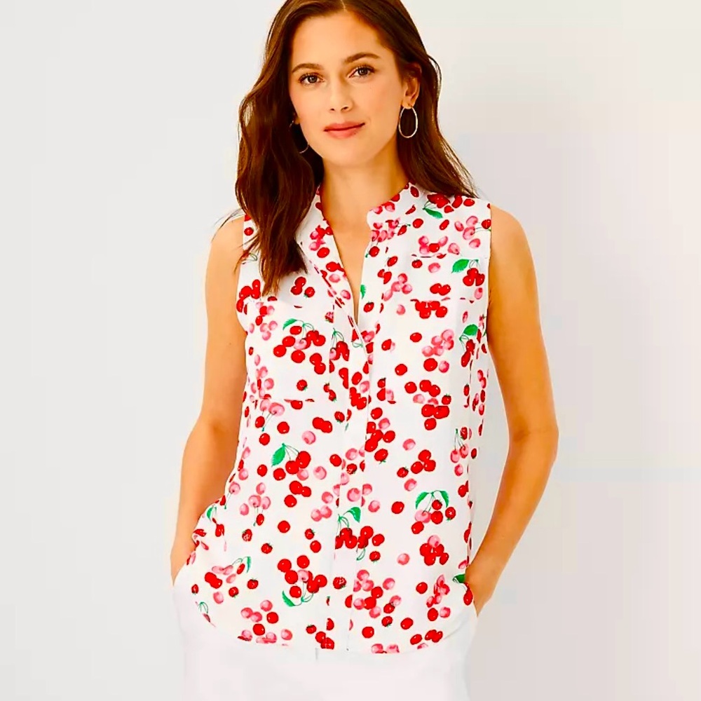 Ann Taylor Fruit Print Sleeveless Camp Shirt Size M